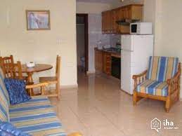 La fermata dell'autobus estacion costa adeje dista circa 10 minuti a piedi. Apartment Mieten In Playa De Las Americas Iha 68987