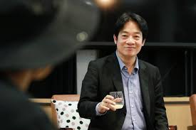 个锅 一个镜框 一个枕头 一个盒子 一个窗户 一个信封 一个壁橱 一个灯泡 一个书包 一个箱子 一个袋子 一个政府 一个机关 一个办公室 一个医院 一个工厂. Lxdglmixv4ghnm