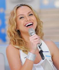 Guerra dos loiros: Eliana dá surra em Gugu em audiência