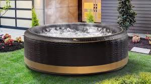 This 6 person hot tub with lounger comes with 90 therapy jets which are powered by 2 pumps. Best Inflatable Hot Tubs In 2021 Tom S Guide