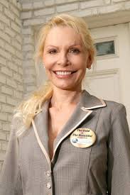 Agnes-Nicole Winter editorial photography. Image of producer