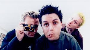 Alex Heigl's Instagram, Twitter & Facebook