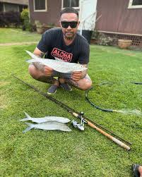 Good Vibes, Good Times🤙🏽 @shutupandfishhawaii @alohatotheworldhawaii