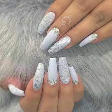May 31 · madrid, spain ·. 20 Hermosas Disenos De Unas En Blanco Que Te Encantaran White Acrylic Nails Luxury Nails Gorgeous Nails