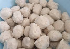 Berikut ini kita akan membuat resep sup ikan tenggiri tomat, yang pasti selain rasanya yang enak, kuah sup yang ditambah dengan tomat membuat rasanya semakin segar dan sedap sehingga membuat resep yang satu ini tidak boleh sampai terlewat. Bumbu Membuat Bakso Ikan Tengiri Eggless Kenyal Enak