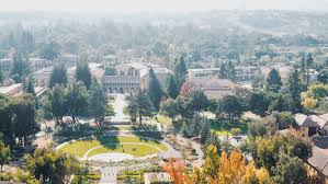 Many students drop out to found tech ventures, and many professors and administrators serve as board members and advisers to companies both large and small. Palo Alto Luxury Hotel Four Seasons Hotel Silicon Valley