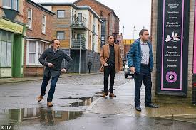 As the teen returns from staying with her grandmother, seeing todd matilda freeman has wished me good luck, which was lovely! Coronation Street Spoiler Summer Spellman Is Hit By A Car After Todd Grimshaw S Plan Backfires Aktuelle Boulevard Nachrichten Und Fotogalerien Zu Stars Sternchen