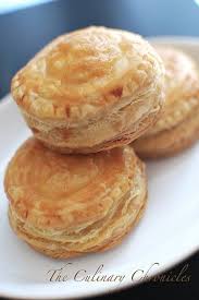 Banh Pate So Vietnamese Savory Meat Pies Savory Meats Meat Pie Vietnamese Recipes