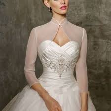 Ya has encontrado a tu media naranja y es hora de encontrar ese vestido de novia con el que siempre has soñado con tanta ilusión. Boleros Para Vestido De Novia Bolero Para Vestido De Novia Vestidos De Novia Toreras Para Vestidos