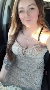 Who can officiate a wedding in Quincy, Illinois