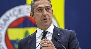 Alan Mera's Instagram, Twitter & Facebook