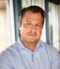 How Golden Reserve is different than financial advisors