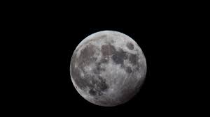 Weather permitting, tonight would be a great time to watch the moonrise and witness this year's biggest super moon, and the first total lunar eclipse (also referred to as the blood moon) to happen in. Lunar Eclipse 2020 How And Where To Watch The First Full Wolf Moon And Eclipse Of The Year Cnn