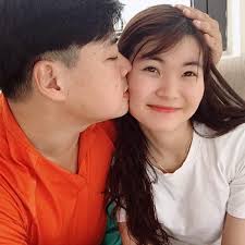Viet Han Couple