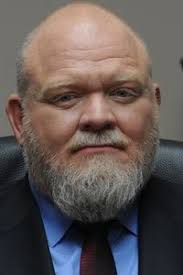 Travis Shetler's Instagram, Twitter & Facebook