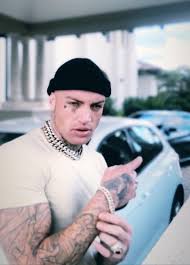 Browse 1,980 lil baby rapper stock photos and images available, or start a new search to explore more stock photos and images. Lil Sick Sick Will Be The First Aus Rappa Ta Have A Colab Wiff Gucci And Me Uncles Auntie Best Friends Pet Dogs Owner Is A Bikie So Don T Test