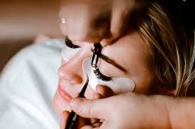 The eyelash niche is a very competitive market with some very low starting a strip lash business. How To Start An Eyelash Extensions Business In 2021 Be Your Own Boss