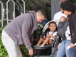 Meredith didn't want the doctors to make a fuss about her leaving the hospital, so she had jackson drive her home during the. Jesse Williams S Dating Affair With Girlfriend Is Public Just Months After He Filed Divorce From Wife