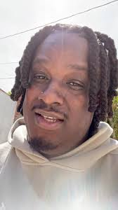 DISCLAIMER: I DO NOT KNOW THESE PEOPLE 😂