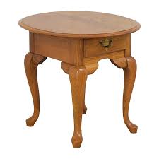 Instill your living room with classic style with this round end table. 54 Off Broyhill Furniture Broyhill Single Drawer Round End Table Tables
