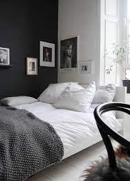 Gunakan warna putih sebagai warna yang dominan. Nuansa Rumah Hitam Putih Ini Inspirasi Dari Ruangan Hingga Dapur