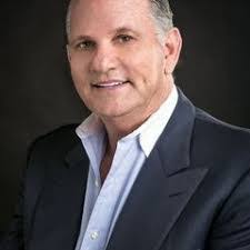 Barry Roth's Instagram, Twitter & Facebook