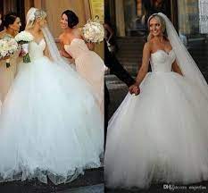 2015 New Designer Ball Gown Cinderella Wedding Dresses Sweetheart Neckline Vintage Lace Tulle White Bridal Gowns Custom Made Hc03 Off The Rack Wedding Dresses S Wedding Dresses Sweetheart Neckline Lace Wedding
