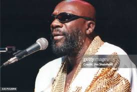 1 681 photos et images haute résolution de Isaac Hays