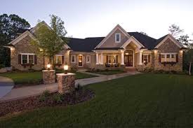 Homes with 5 bedrooms usually need to have at least 2,700 sf of living space. Traditional House Plan 5 Bedrooms 4 Bath 7514 Sq Ft Plan 38 269