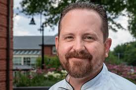 Shawn Kelsey's Instagram, Twitter & Facebook