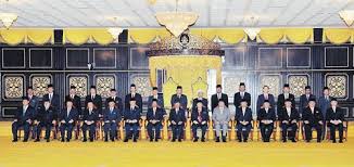 Namun, agaknya kekuasaan di sumatra sudah beralih dari sriwijaya ke kerajaan melayu. Perlembagaan Malaysia Kedudukan Istimewa Raja Raja Melayu