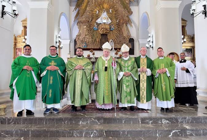 Esperanza y vocación: Seminario Jesús Buen Pastor abre sus puertas a nueva  generación de sacerdotes – Correo del Caroní