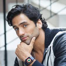 What is the most popular album by Pablo Heredia?