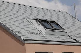 Hintergesimsliegende Rinne Dachrinne Kupferdachrinne Traufe