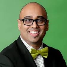 Stephanie Iken's Instagram, Twitter & Facebook