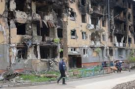 Flattened cities, burning vehicles ...