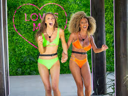 Season 2 is better than season 1. Love Island Usa Premieres The Charm Is There But Will It Last Vanity Fair