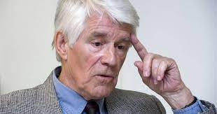 He is best known outside europe for his _the ethical demand_, first published in danish in 1956 and published. Kees Van Kooten Getroffen Door Hartinfarct Overig Bndestem Nl
