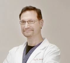 Dr. Darryl T. Mueller, MD
