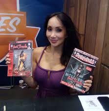 Céline Tran - Vikipedi