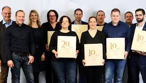 It‐haus ist eines der top system‐ und handelshäuser in deutschland. Langjahrige Betriebszugehorigkeit Die It Haus Gmbh Ehrt Jubilare It Haus Gmbh Pressemitteilung Pressebox