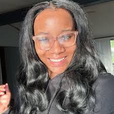 Lashea Lee's Instagram, Twitter & Facebook