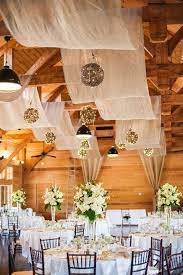 100 Stunning Rustic Indoor Barn Wedding Reception Ideas Deco Mariage Romantique Decoration Salle Mariage Deco Plafond Mariage