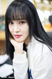 Nếu chỉ cần biết hát, biết rap, biết sáng tác, biết nhảy thì sẽ được gọi là all rounder thì ko hiểu kpop có đến mấy trăm . Top 7 Female All Rounders Of K Pop 3rd Generation Starbiz Net