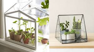 J Aime Cette Photo Sur Deco Fr Et Vous Mini Serre Interieur Serre Interieure Mini Jardins