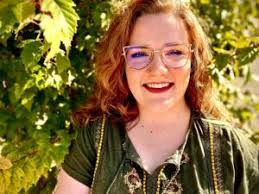 Margaret Beeson's Instagram, Twitter & Facebook