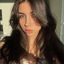 Who can teach snowboarding to beginners at Grouse Mountain?