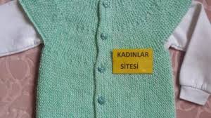 Orgu Bebek Sapkasi Yapimi Yapilisi Tarifi Kiz Cocuklari Icin El Isi Sapkalar Orgu Dantel Ve El Isleri Sitesi Dantel Isleme Baby Knitting Patterns Orgu