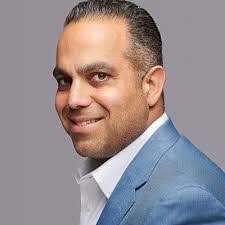 Anna Buettner's Instagram, Twitter & Facebook