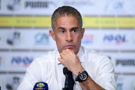 The site lists all clubs he coached and all clubs he played for. Fu Pivp34mjjum